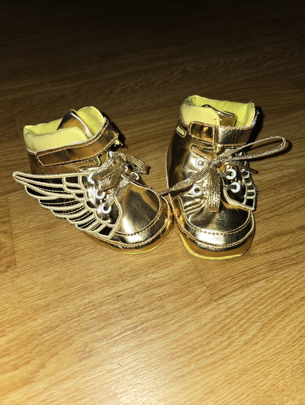 Jeremy Scott Inspired Prewalker Baby Shoes With Wings